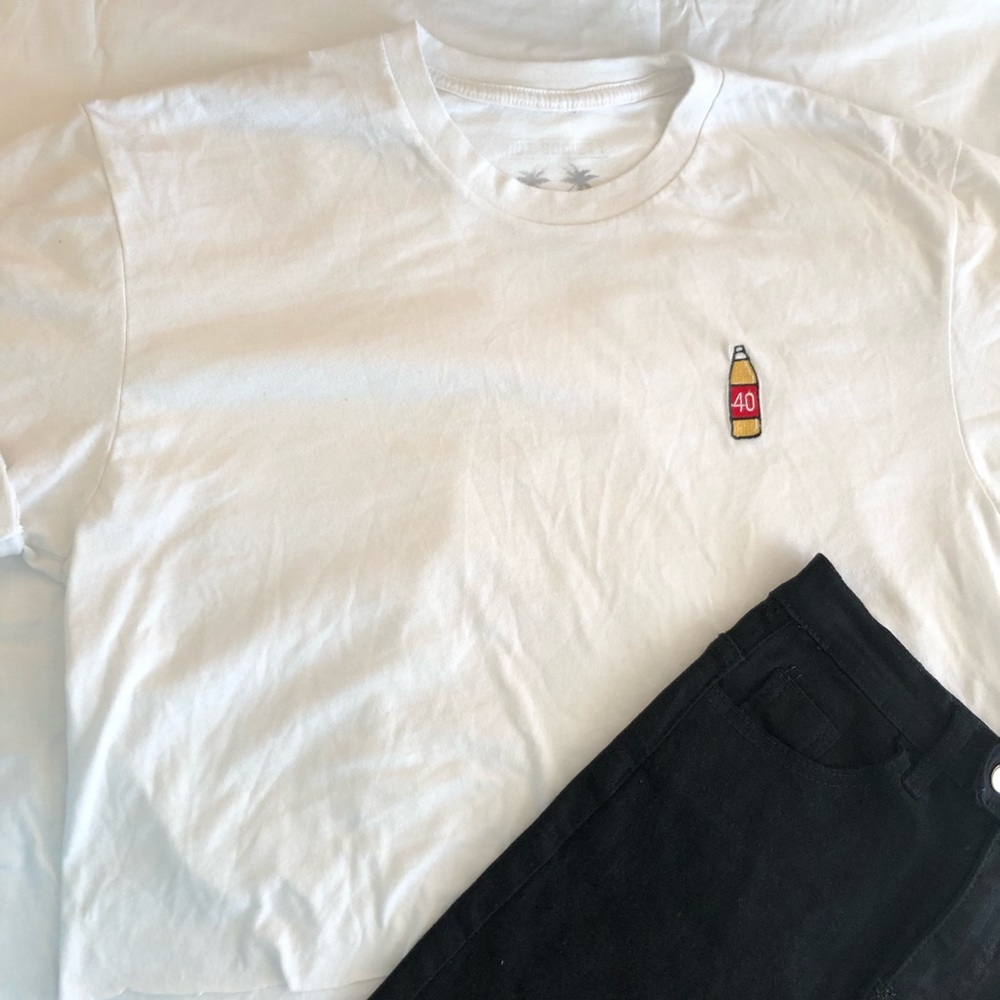 Vintage 40oz White Shirt M Black Skirt Sz M